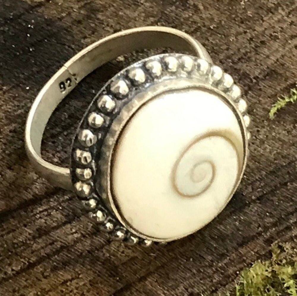 Shiva Eye Shell Pacific Cat's Eye Ring Size 8.5 Boho Beach Ring Healing Ring